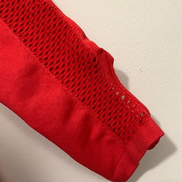FP MOVEMENT On The Rise Long-Sleeve Layer Top NWT Red Mesh - Picture 9 of 11